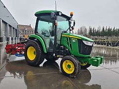 John Deere 3039R