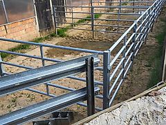 Agromix kojce dla bydła na zamówienie