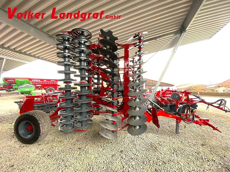 Unia Ares XL H 6 Kurzscheibenegge mit Fahrgestell 6m Doppel U-Walze