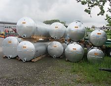 Wasserfass Fass 4000 Liter mit Holzkufen Wasserfass Fass 4000 Liter mit Holzkufen