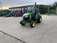John Deere 3046R CAB
