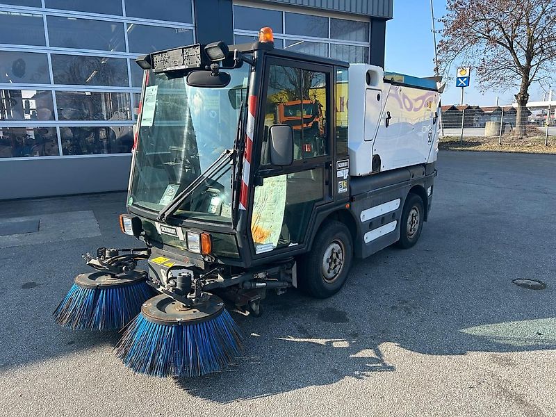 Schmidt Swingo 200 Kehrmaschine