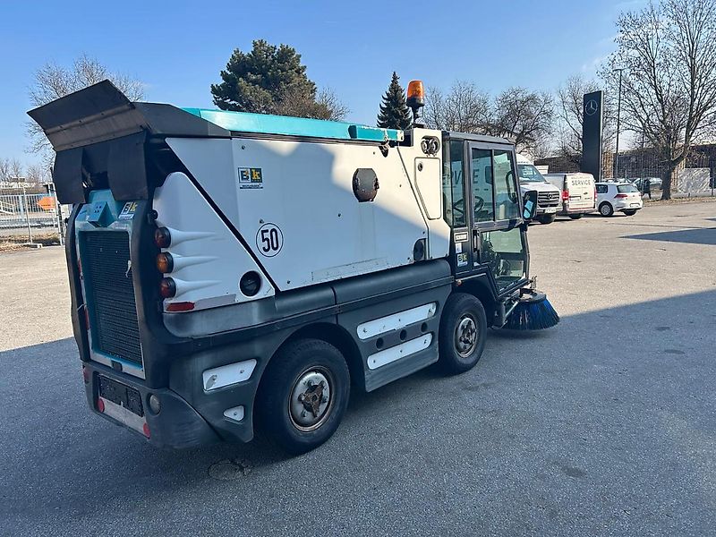 Schmidt Swingo 200 Kehrmaschine