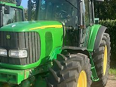 John Deere 6920