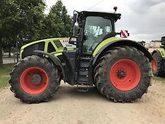 Claas Axion 920