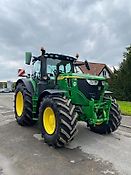 John Deere 6R 215