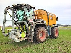 Claas Xerion 3300 zunhammer 14000l