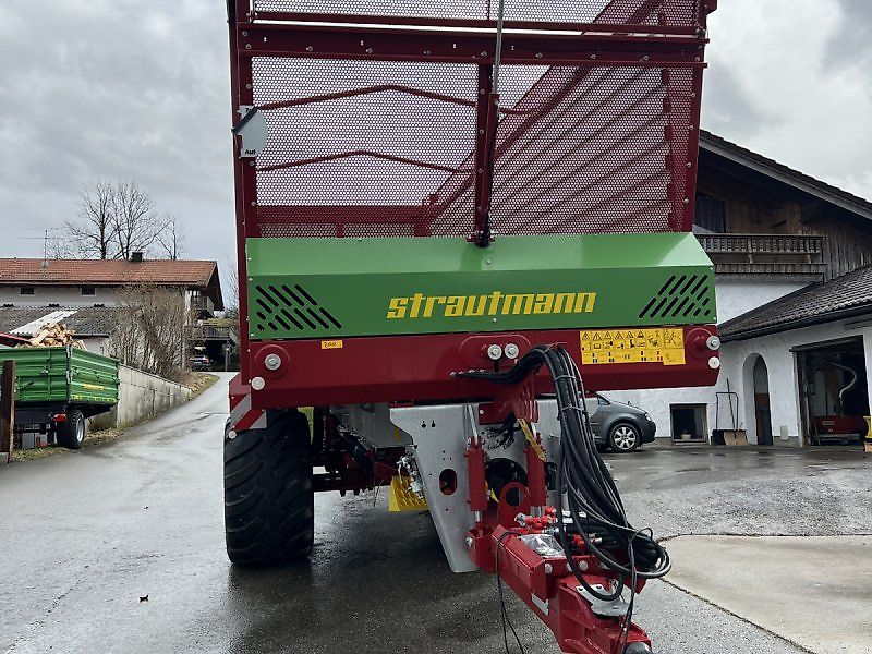 Strautmann Giga-Trailer 460