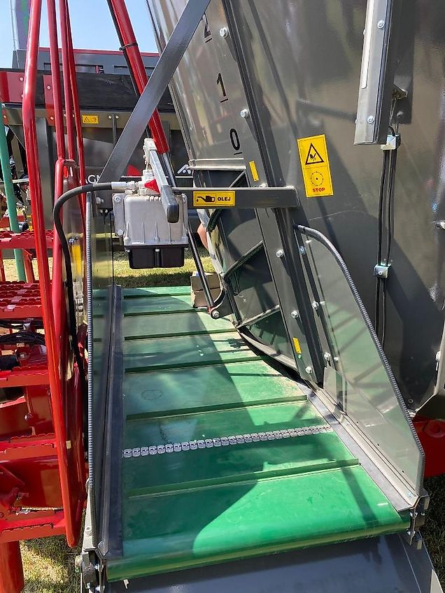 Ando Tech Futtermischwagen / Feed mixer / Melangeuse / Wóz paszowy T-REX 24 m3