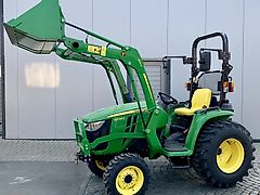 John Deere 3038E