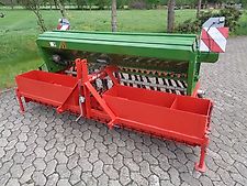 Vredo Keine Vredo Grünlandschlitzdrille Bütje TBH 250 cm Nachsaatgerät alternativ auch Grundgerät mit nachfolgender Drille als günstige Variante wenn 2,5 m Drille mit 21 Reihen im Betrieb vorhanden ist