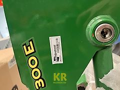 John Deere 300E #63754