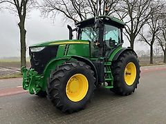 John Deere 7230R