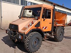 Mercedes-Benz Unimog U 90
