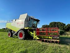 Claas Lexion 570 , Allrad (Raupenlaufwerk möglich)