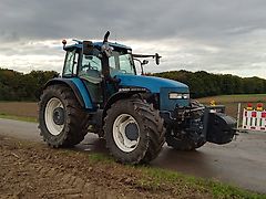 New Holland 8360 M135