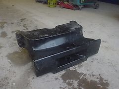 New Holland Frontgewichtsträger