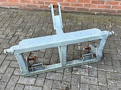 Fliegl Dreipunktadapter auf Euronorm