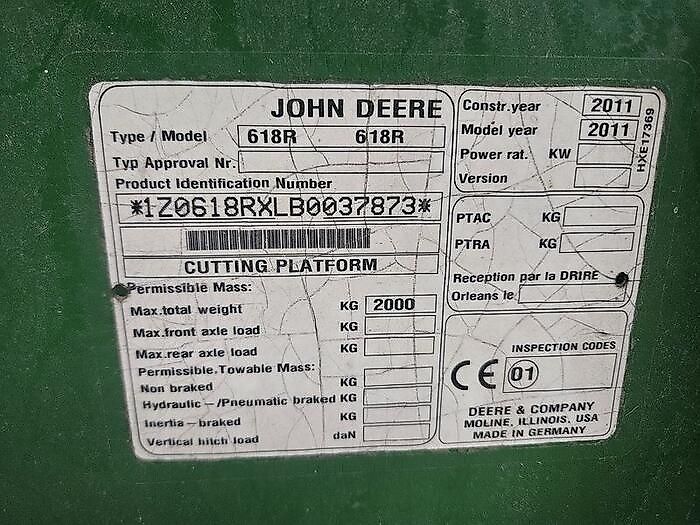 John Deere 618R