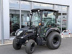 Solis 26 HST Kabine Panther (Black)