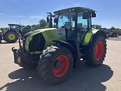 Claas Arion 640