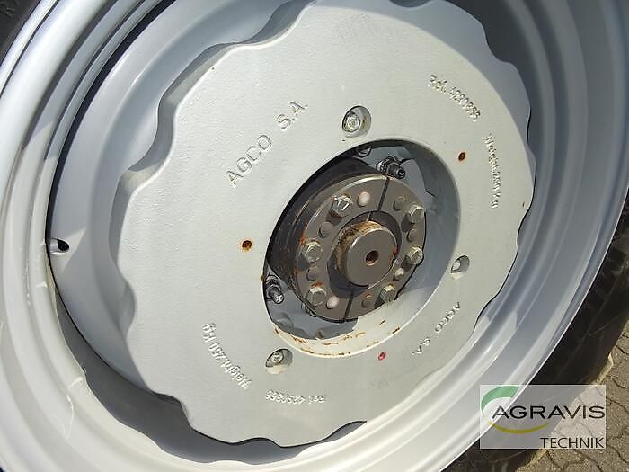 Massey Ferguson MF 8727 S DYNA-VT