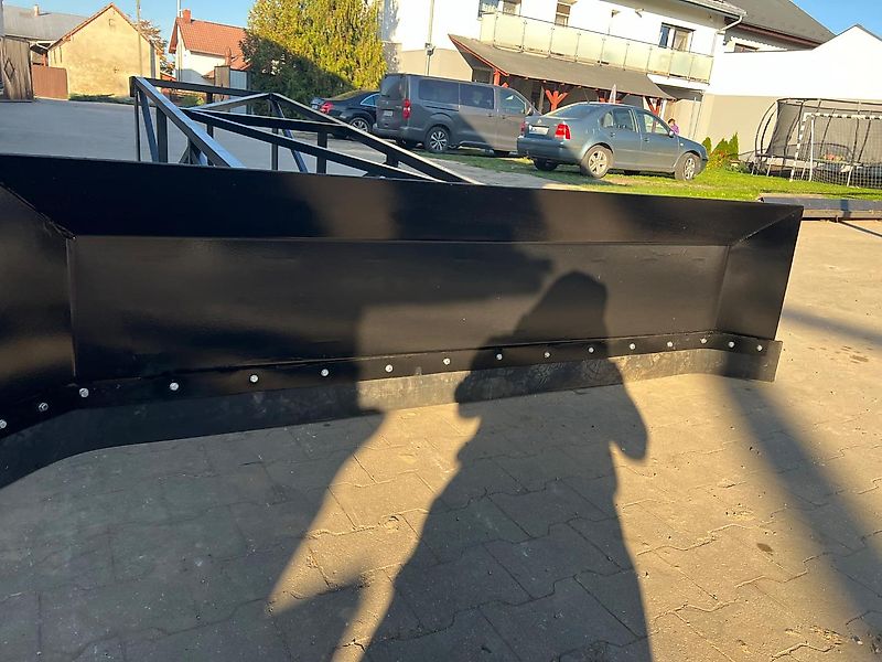 Schiebeschild Futterschieber 2,6 m Maisschieber JCB Manitou Merlo Euro Norm