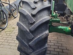 John Deere 6115M