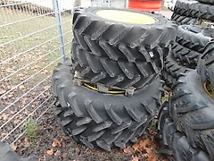 John Deere 6130R