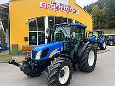 New Holland T4030 DeLuxe &amp; Supersteer
