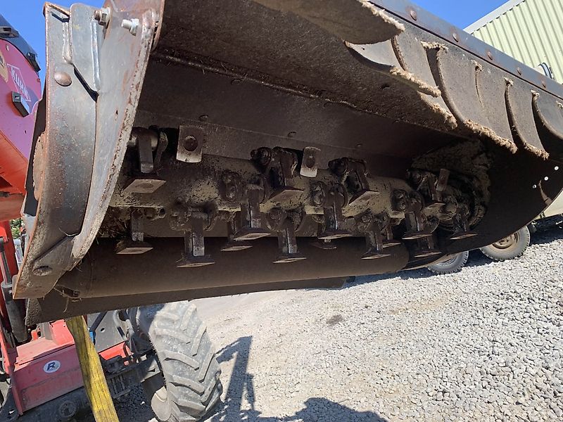 Kuhn USED Kuhn EP505 Opal Hedgecutter For Sale