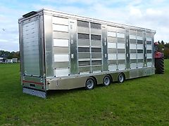 BAOS Schweinetransport
