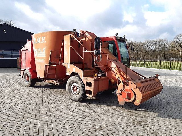 Voermengwagen RMH VSL 16