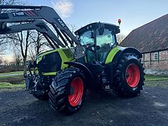 Claas Axion 810 Cmatic mit Frontlader MX T418