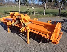 Howard Howard HC 305 Rota heute Kongskilde Fräse mit 400 mm Pakerwalze Schaltgetriebe Howard Howard HC 305 Rota heute Kongskilde Fräse mit 400 mm Pakerwalze Schaltgetriebe