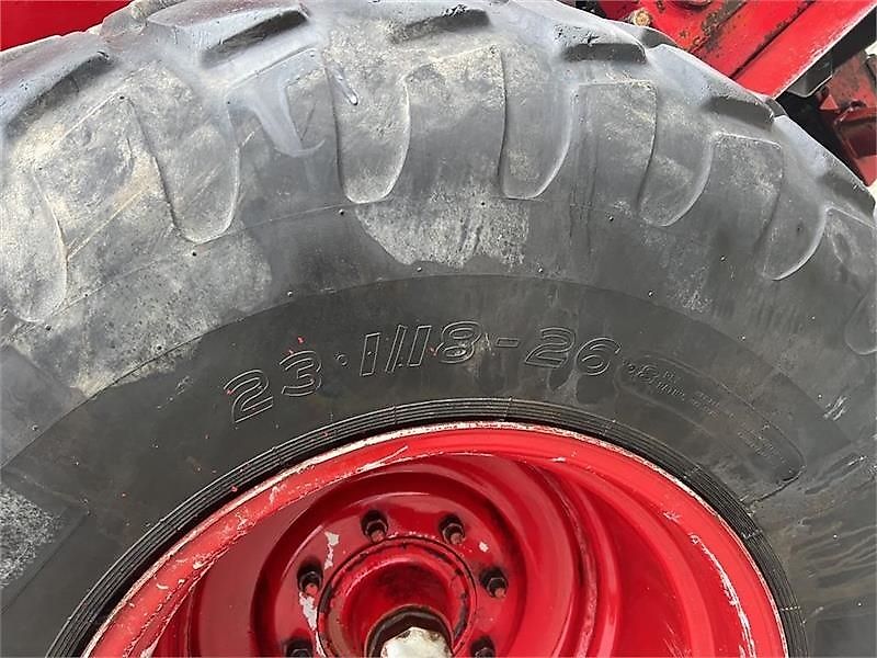 Bredal B 4 m.overbygning