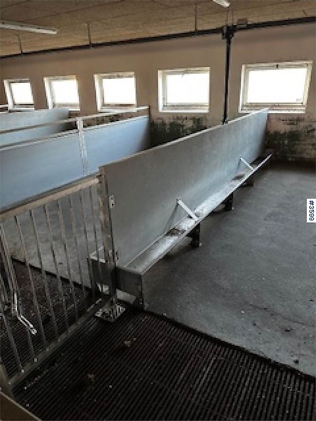 WEDG Grisehus innredning