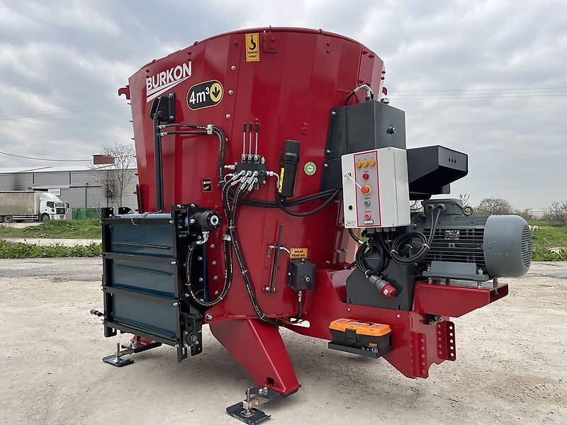 Burkon Futtermischer-4,0m³-Elektromotor-Neumaschine