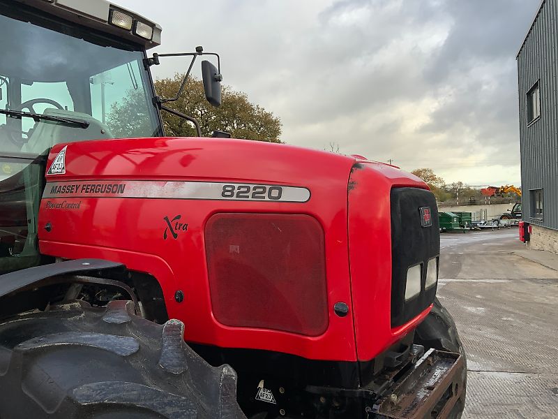 Massey Ferguson 8220 Xtra Power Control Tractor (ST24304)