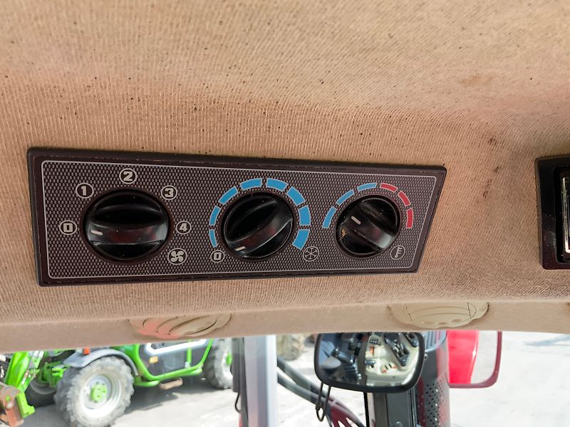 Massey Ferguson 6613 Dyna 4 (ST23798)