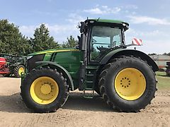 John Deere 7310R