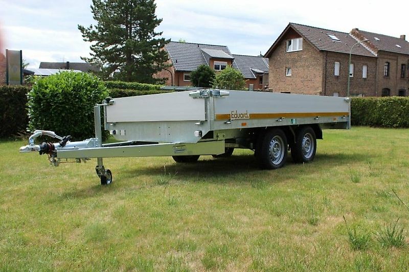 Eduard Hochlader 2700 kg 356 x 180 cm x 30 cm Lademaß