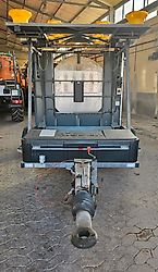 Nissen FAT LED Absperrtafel VZ616 Verkehrssicherungsanhänger Arbis Verkehrsleittafel Verkehrsleitanhänger Horizont GPS