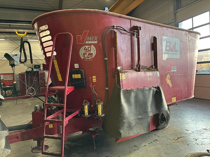 BvL 20H-2S voermengwagen bouwjaar 2018