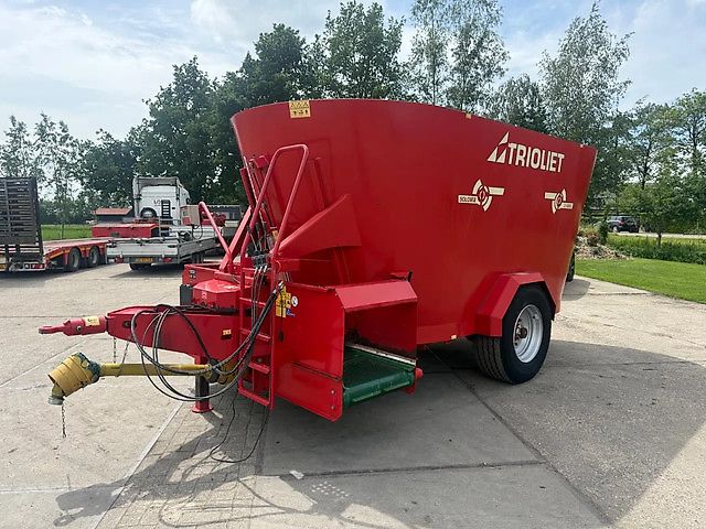 Trioliet Soli mix 16000 16 m3 dubelle vijzel
