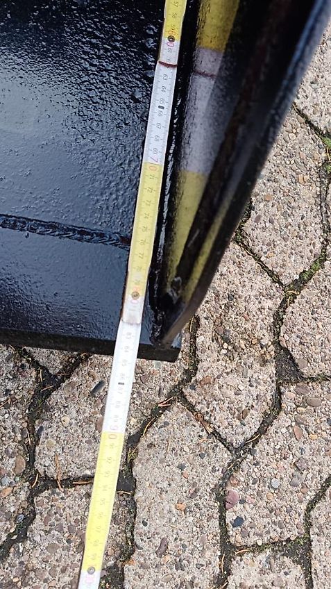 Bressel und Lade Keine Bressel Erdschaufel 245cm Schaufelbreite Schürfleiste Euroaufnahme Euroadapter 2 Mittelstege Schwergutschaufel Ladeschaufel Leichtgutschaufel 245cm Schürfleiste Frabschäden