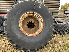 Continental 680/85R32 Wheels