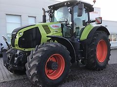 Claas AXION 870