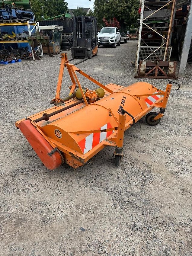 Sobernheimer UKM 240 S, BJ 1986, Bürste verschlissen