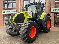 Claas Axion 810